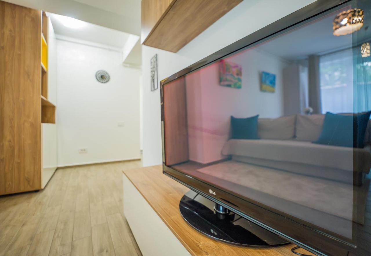 Modern Ap - Terrace - Parking Apartment